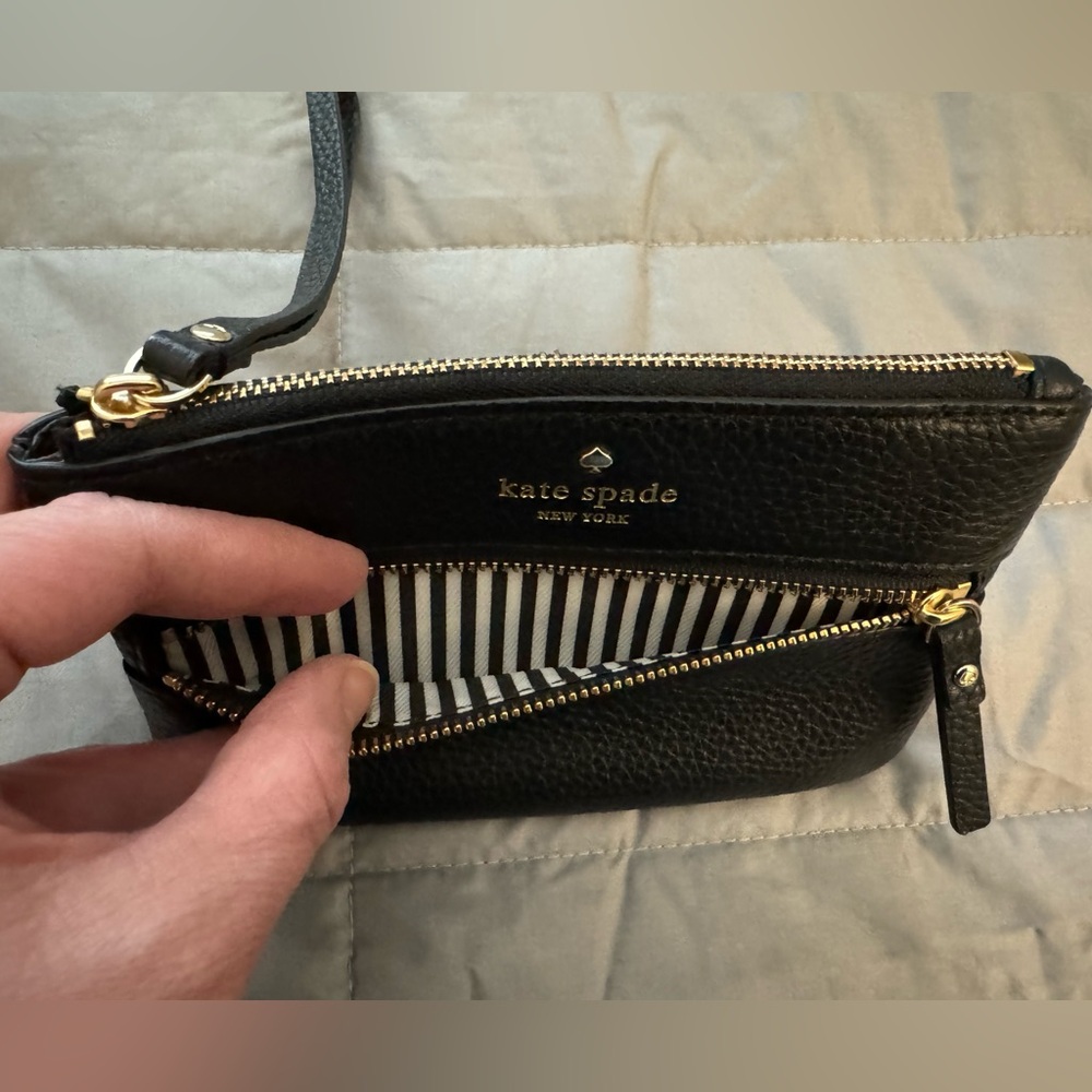 Kate Spade Leather Wristlet Small Card Coin Purse Black New - Picture 4 of 10